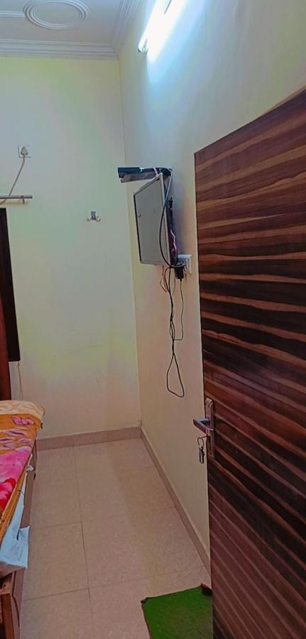 Hotel Bhagirath Varanasi Exterior photo
